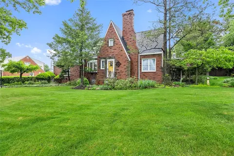 6603 Brownsville Rd, Pittsburgh, PA 15236