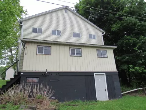 118 21st St, New Derry, PA 15671