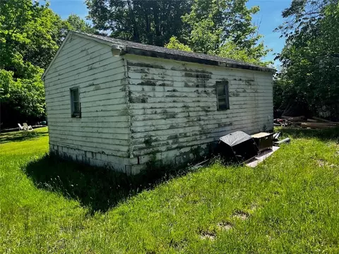 3651 Sample Rd, Hermitage, PA 16148 photo 5