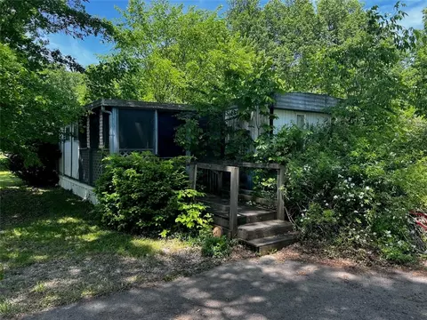 3651 Sample Rd, Hermitage, PA 16148 photo 10