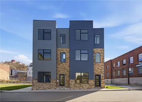 902 Ahlers Way, Pittsburgh, PA 15212