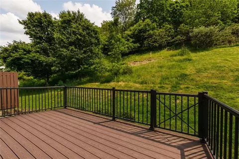 Exterior - 433 Georgetown Ct, Seven Fields, PA 16046 photo 5 of 5