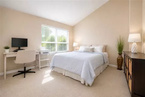 Bedroom - 433 Georgetown Ct, Seven Fields, PA 16046 photo 3 of 3
