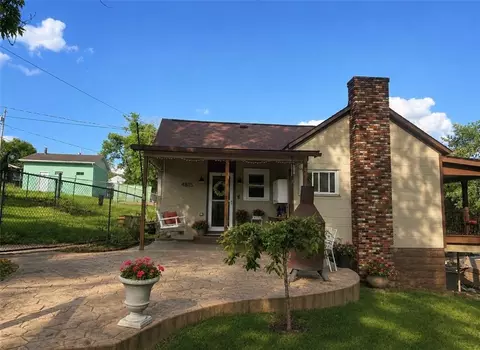 4815 Main St, Mcdonald, PA 15057