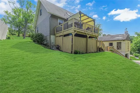 Exterior - 210 Pine Dr, Coraopolis, PA 15108 photo 2 of 12