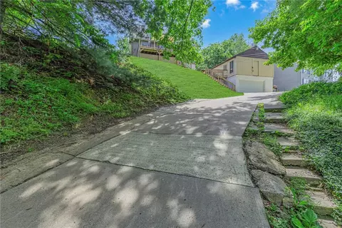 Exterior - 210 Pine Dr, Coraopolis, PA 15108 photo 11 of 12