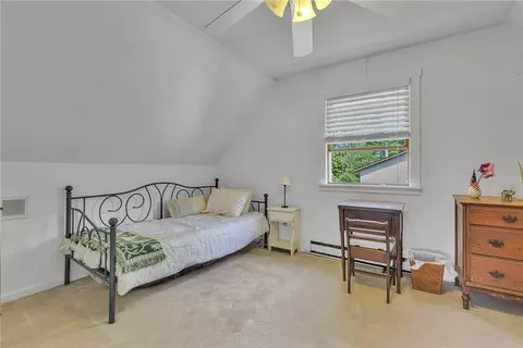 Bedroom - 210 Pine Dr, Coraopolis, PA 15108 photo 5 of 6