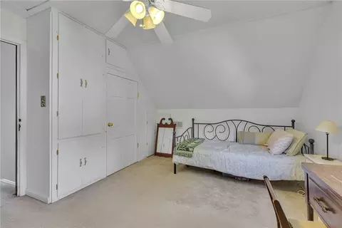 Bedroom - 210 Pine Dr, Coraopolis, PA 15108 photo 6 of 6