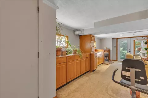 Entry Way - 210 Pine Dr, Coraopolis, PA 15108 photo 2 of 2