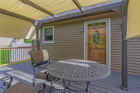 Exterior - 210 Pine Dr, Coraopolis, PA 15108 photo 7 of 12