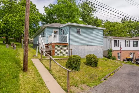 5409 Willow St, Bethel Park, PA 15102