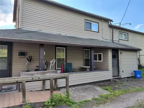 504 Cherry St, Titusville, PA 16354