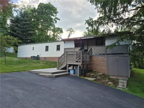4008 Finleyville Elrama Rd, Finleyville, PA 15332