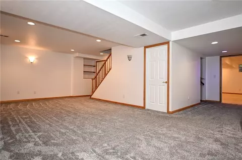 Living - 2381 Mount Vernon Ave, Export, PA 15632 photo 8 of 8
