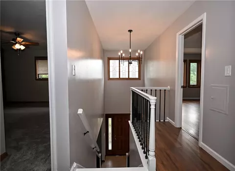 Entry Way - 2381 Mount Vernon Ave, Export, PA 15632 photo 2 of 4
