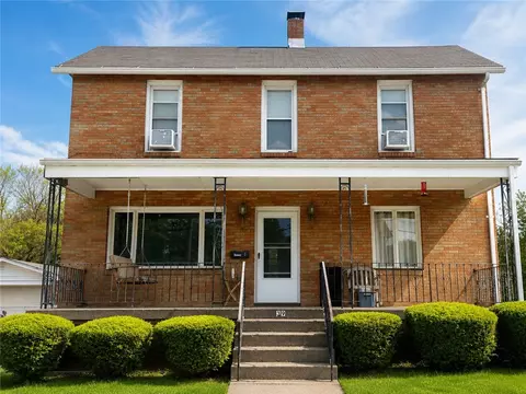 139 Wampum Ave, Ellwood City, PA 16117