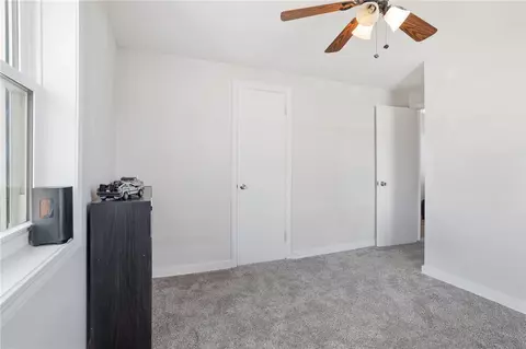 Bedroom - 11 E Willock Rd, Pittsburgh, PA 15227 photo 8 of 10