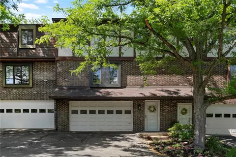304 Cottingham Ct, Allison Park, PA 15101
