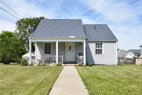 6914 Monroe Ave, West Mifflin, PA 15122