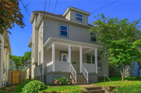 513 Franklin Ave, Ellwood City, PA 16117