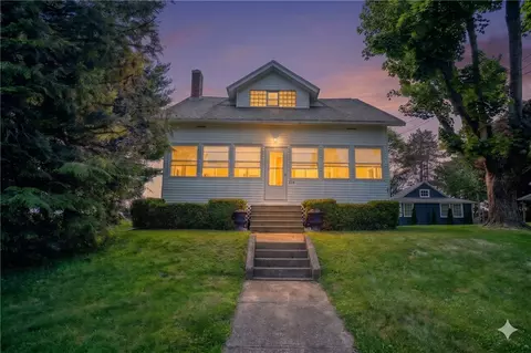 326 Virginia Ave, Ellwood City, PA 16117