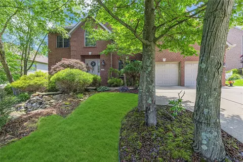117 Highlandwood Dr, Beaver, PA 15009