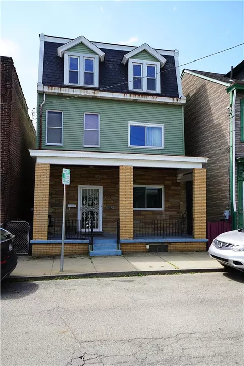 4082 Howley St, Pittsburgh, PA 15224