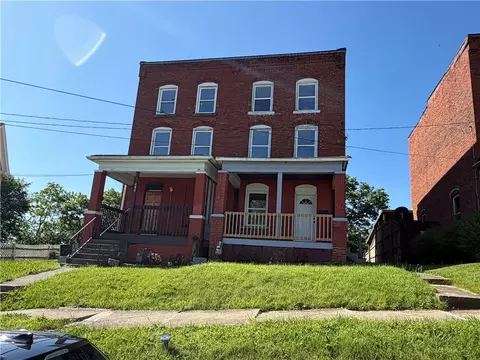 519-521 1st St, Charleroi, PA 15022