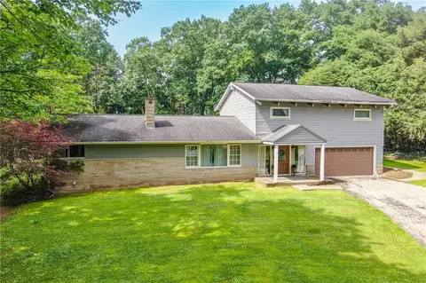 468 Cherokee Dr, Butler, PA 16001