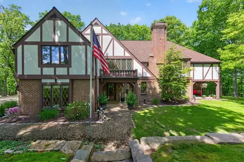11 Kevin Cir, Oil City, PA 16301