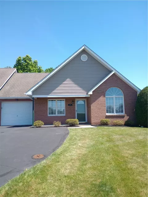 1303 Stoneridge Blvd, Butler, PA 16001