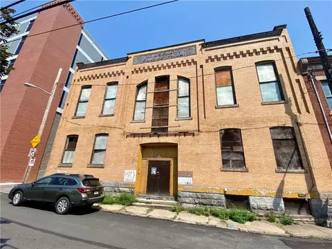 812 Concord St, Pittsburgh, PA 15212