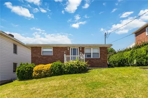 1040 Mace St, Greensburg, PA 15601