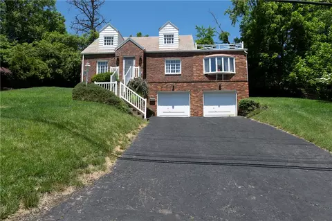 136 Colson Dr, Pittsburgh, PA 15236