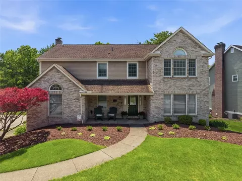 703 Willowcrest Dr, Gibsonia, PA 15044