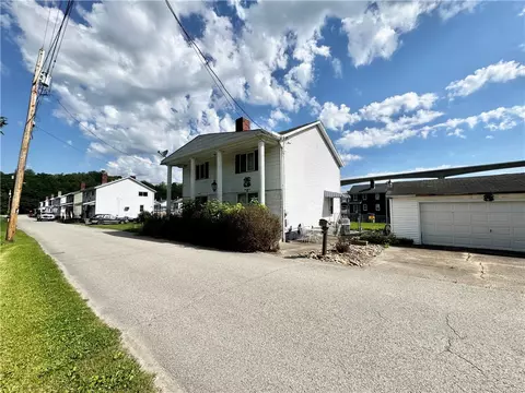 3072 3rd St, Denbo, PA 15429