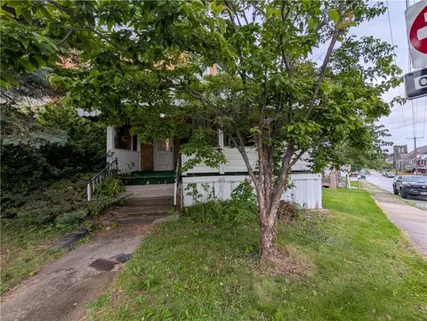 612 Morrell Ave, Connellsville, PA 15425