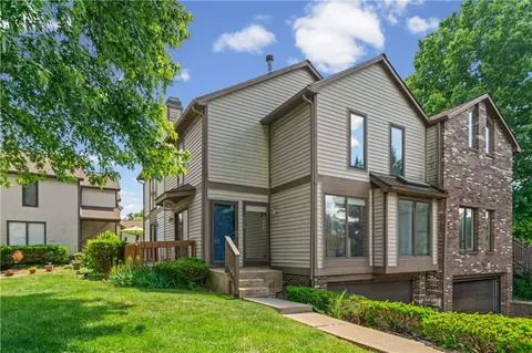 420 Spring Run Dr, Monroeville, PA 15146
