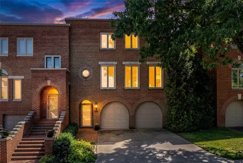 212 Schenley Rd, Pittsburgh, PA 15217