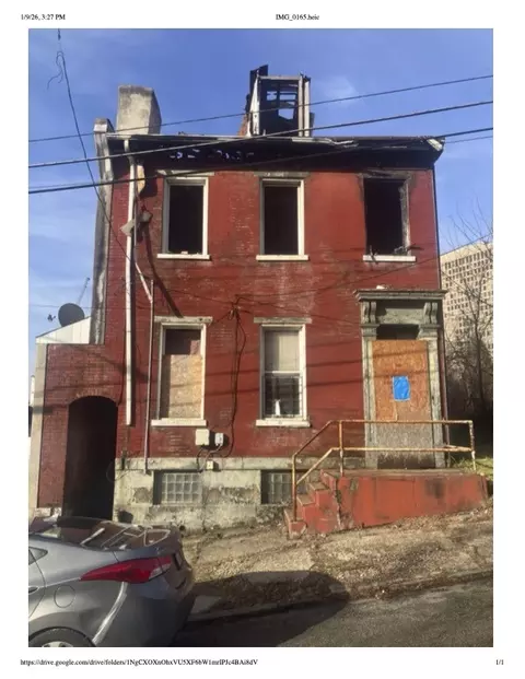 23 Vine St, Pittsburgh, PA 15219