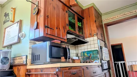 Kitchen - 809 Monastery, Latrobe, PA 15650 photo 1 of 1