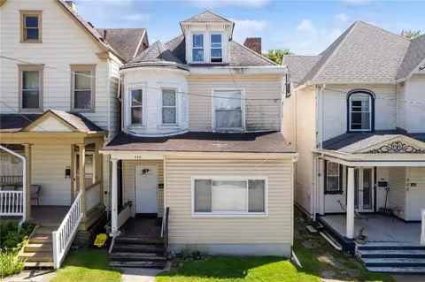 450 Center Ave, Verona, PA 15147