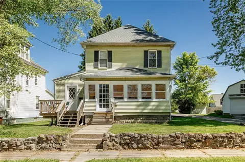 407 Hill St, Grove City, PA 16127