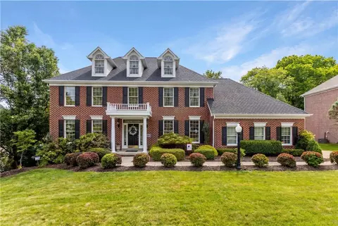 1830 Liberty Way, Valencia, PA 16059