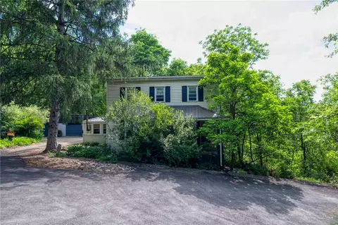 1005 Middle Rd, Glenshaw, PA 15116