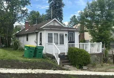 209 Penn Ave, Lyndora, PA 16045