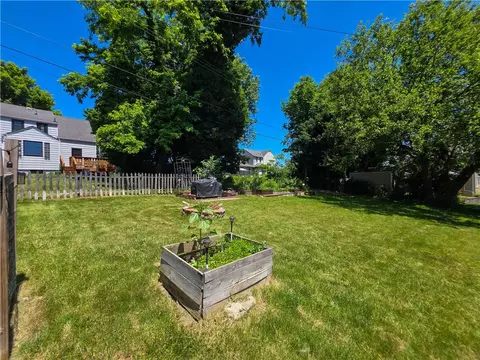 Exterior - 111 Jefferson Dr, Clairton, PA 15025 photo 6 of 9