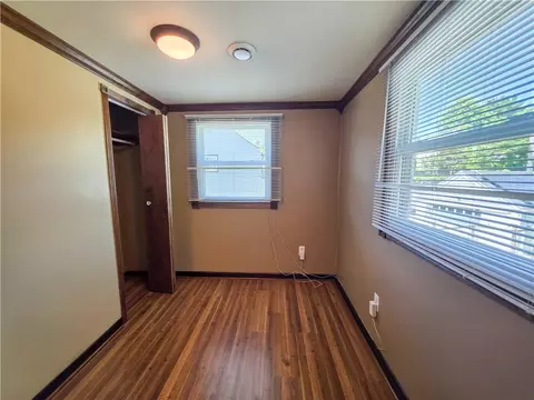 Bedroom - 111 Jefferson Dr, Clairton, PA 15025 photo 7 of 10