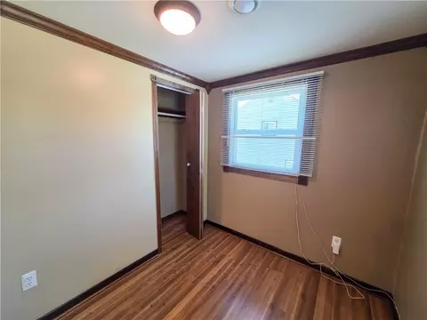 Bedroom - 111 Jefferson Dr, Clairton, PA 15025 photo 5 of 10