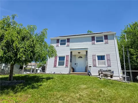 111 Jefferson Dr, Clairton, PA 15025